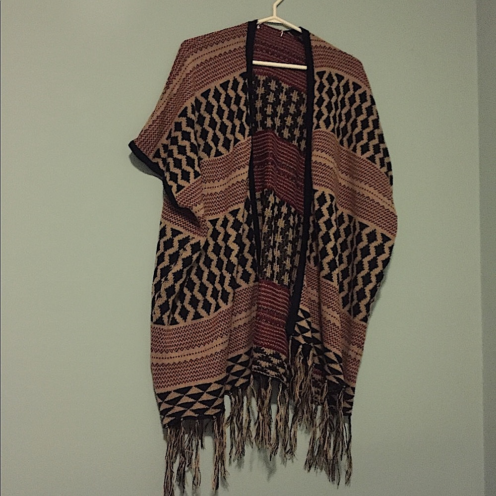Kimono/ poncho/ cardigan